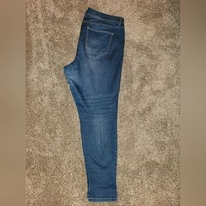 Maurices 20W Skinny Jeans